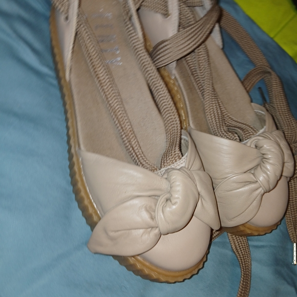 SOLD. OUT - Picture 6 of 11